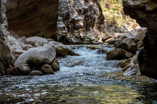 neda-waterfall-hike-arcadia-3