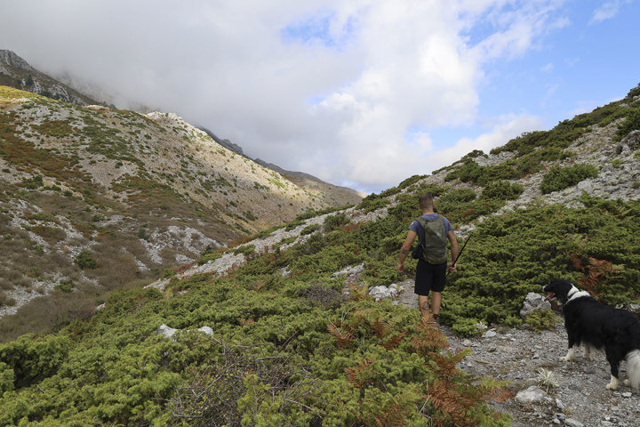 Hiking Mount Pyxarias Evia Greece 6